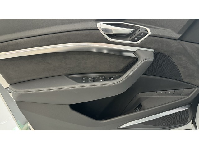Audi e-tron Sportback S line 50 quattro 230 kW (313 CV)