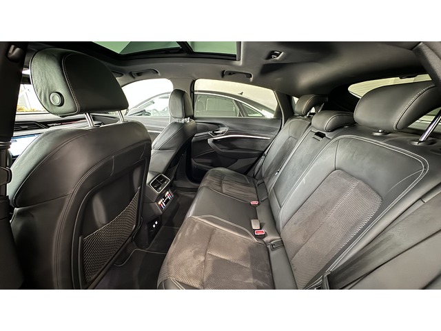 Audi e-tron Sportback S line 50 quattro 230 kW (313 CV)