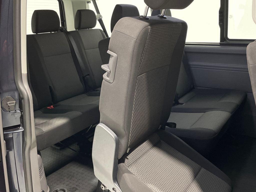 Volkswagen Caravelle 2.0 TDI - 16