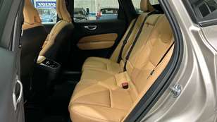 Volvo XC60 B4 D Ultimate Dark AWD Auto 145 kW (197 CV) - 9 Volvo XC60 B4 D Ocasión 145 KW (197CV) - 9