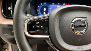 Volvo XC60 B4 D Ultimate Dark AWD Auto 145 kW (197 CV) - 16 Volvo XC60 B4 D Ocasión 145 KW (197CV) - 16
