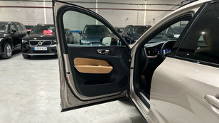 Volvo XC60 B4 D Ultimate Dark AWD Auto 145 kW (197 CV) - 40 Volvo XC60 B4 D Ocasión 145 KW (197CV) - 40