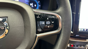 Volvo XC60 B4 D Ultimate Dark AWD Auto 145 kW (197 CV) - 47 Volvo XC60 B4 D Ocasión 145 KW (197CV) - 47