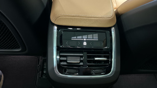 Volvo XC60 B4 D Ultimate Dark AWD Auto 145 kW (197 CV) - 54 Volvo XC60 B4 D Ocasión 145 KW (197CV) - 54
