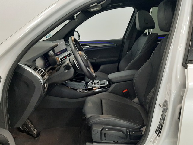 BMW X3 xDrive20d color Blanco. Año 2024. 140KW(190CV). Diésel. En concesionario Automoviles Bertolin, S.L. de Valencia