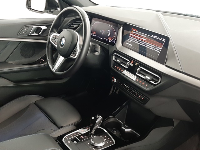 BMW Serie 1 118d color Blanco. Año 2024. 110KW(150CV). Diésel. En concesionario Automoviles Bertolin, S.L. de Valencia