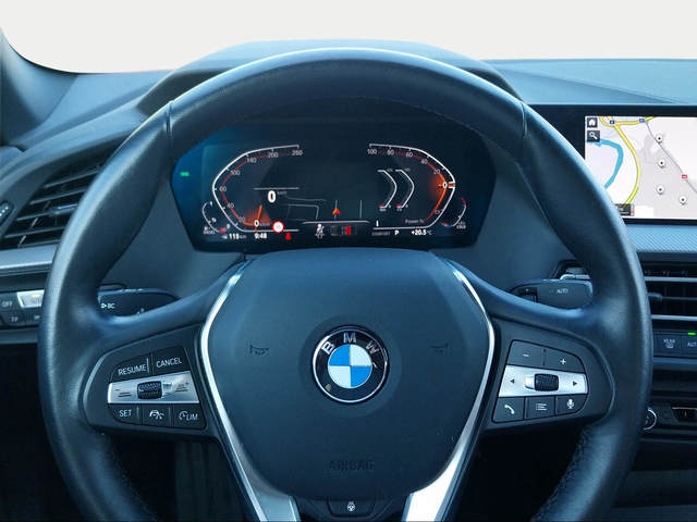 BMW Serie 2 218d Gran Coupe color Rojo. Año 2024. 110KW(150CV). Diésel. En concesionario San Rafael Motor, S.L. de Córdoba