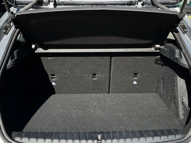 BMW Serie 1 120d color Gris. Año 2025. 120KW(163CV). Diésel. En concesionario Murcia Premium S.L. AV DEL ROCIO de Murcia