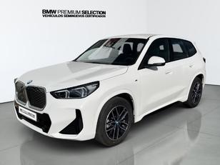 Fotos de BMW iX1 eDrive20 color Blanco. Año 2024. 150KW(204CV). Eléctrico. En concesionario Automotor Premium Marbella - Málaga de Málaga