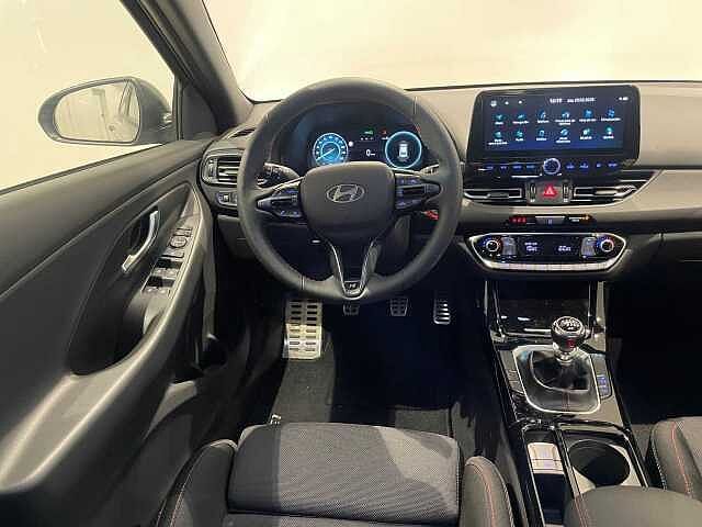Hyundai i30 1.0 TGDI - 8