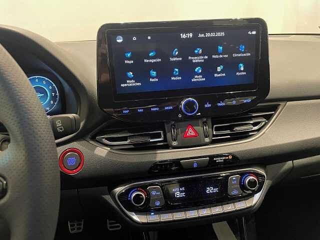 Hyundai i30 1.0 TGDI - 12