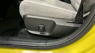 Volvo EX30 Twin Motor Ultra AWD Auto 315 kW (428 CV) - 40 Volvo EX30 Twin Motor Ocasión 315 KW (428CV) - 40