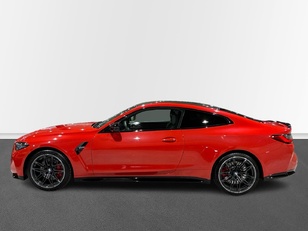 Fotos de BMW M M4 Coupe color Rojo. Año 2025. 375KW(510CV). Gasolina. En concesionario BMW Marcos Automoción de Valencia