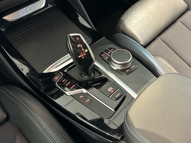 BMW X4 xDrive20d color Azul. Año 2020. 140KW(190CV). Diésel. En concesionario BMW Marcos Automoción de Valencia