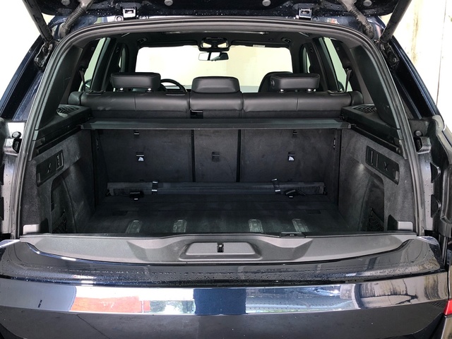 BMW X5 xDrive30d color Negro. Año 2024. 219KW(298CV). Diésel. En concesionario Movilnorte El Carralero de Madrid