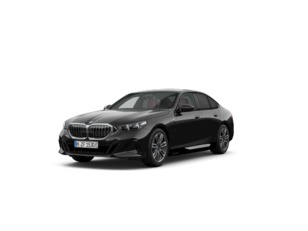 Fotos de BMW Serie 5 530e color Negro. Año 2024. 220KW(299CV). Híbrido Electro/Gasolina. En concesionario Movilnorte El Plantio de Madrid