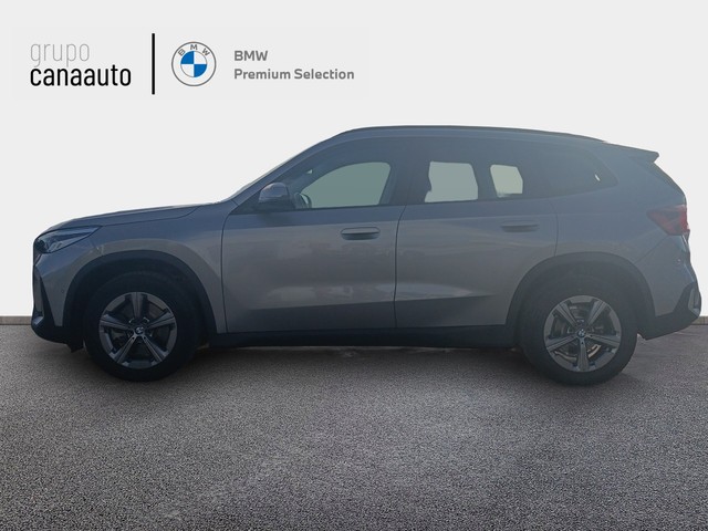BMW X1 sDrive20i color Gris Plata. Año 2024. 125KW(170CV). Gasolina. En concesionario TACO de Sta. C. Tenerife