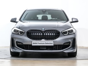 Fotos de BMW Serie 1 118d color Gris. Año 2024. 110KW(150CV). Diésel. En concesionario Oliva Motor Tarragona de Tarragona