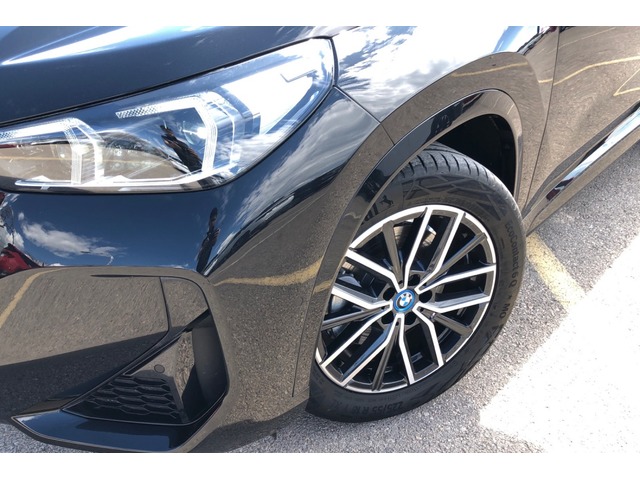BMW iX1 xDrive30 color Negro. Año 2023. 230KW(313CV). Eléctrico. En concesionario Proa Premium Palma de Baleares