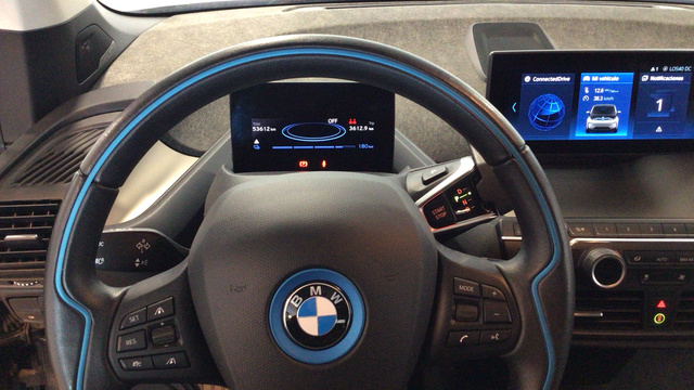 BMW i3 120Ah color Azul. Año 2022. 125KW(170CV). Eléctrico. En concesionario BYmyCAR Madrid - Alcalá de Madrid