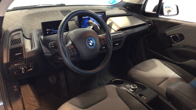 BMW i3 120Ah color Azul. Año 2022. 125KW(170CV). Eléctrico. En concesionario BYmyCAR Madrid - Alcalá de Madrid