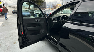 Volvo XC60 T6 Recharge Plus Dark AWD Auto 257 kW (350 CV) - 40 Volvo XC60 T6 Ocasión 257 KW (350CV) - 40