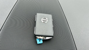 Volvo XC60 T6 Recharge Plus Dark AWD Auto 257 kW (350 CV) - 55 Volvo XC60 T6 Ocasión 257 KW (350CV) - 55