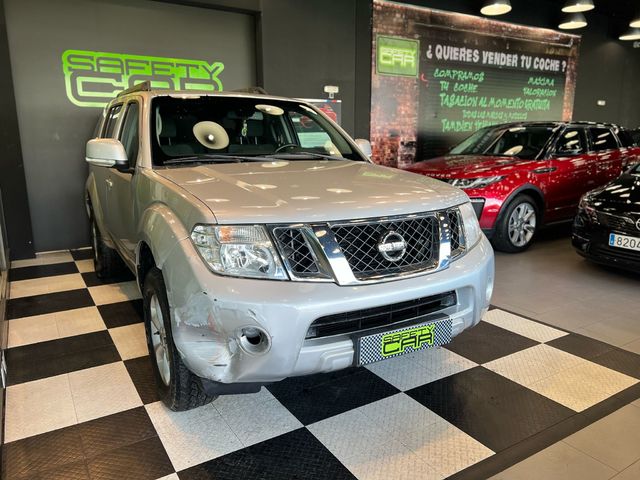 Nissan Pathfinder 2.5 dCi SE 140 kW (190 CV)