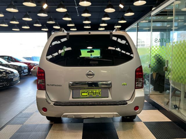 Nissan Pathfinder 2.5 dCi SE 140 kW (190 CV)