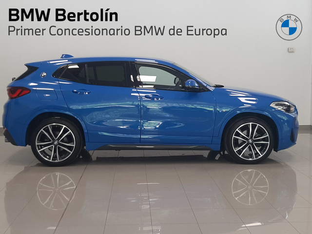 BMW X2 sDrive18d color Azul. Año 2021. 110KW(150CV). Diésel. En concesionario Automoviles Bertolin, S.L. de Valencia