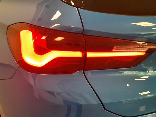 BMW X2 sDrive18d color Azul. Año 2021. 110KW(150CV). Diésel. En concesionario Automoviles Bertolin, S.L. de Valencia