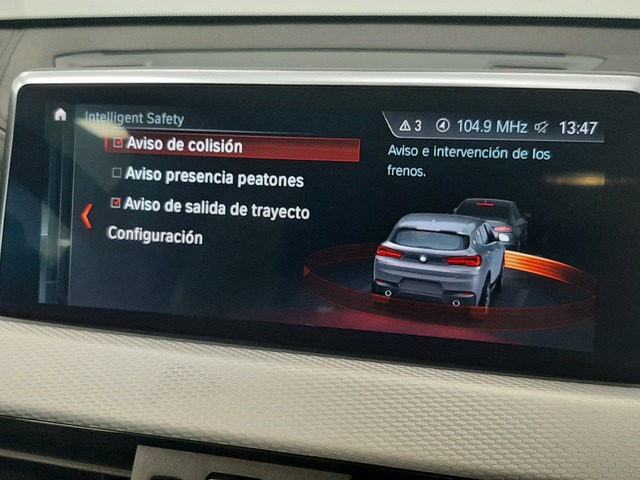 BMW X2 sDrive18d color Azul. Año 2021. 110KW(150CV). Diésel. En concesionario Automoviles Bertolin, S.L. de Valencia
