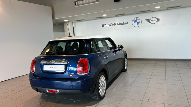 fotoG 3 del MINI MINI 5 Puertas Cooper 100 kW (136 CV) 136cv Gasolina del 2015 en Madrid