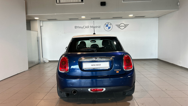 fotoG 4 del MINI MINI 5 Puertas Cooper 100 kW (136 CV) 136cv Gasolina del 2015 en Madrid