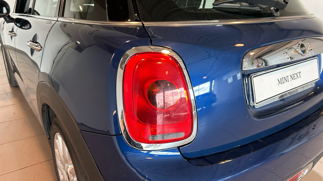 fotoG 15 del MINI MINI 5 Puertas Cooper 100 kW (136 CV) 136cv Gasolina del 2015 en Madrid