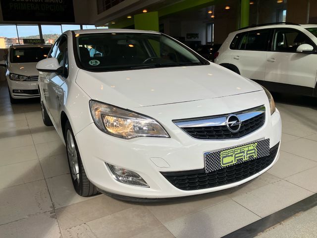 Opel Astra 1.7 CDTI Selective 81 kW (110 CV)