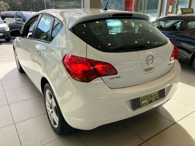 Opel Astra 1.7 CDTI Selective 81 kW (110 CV)