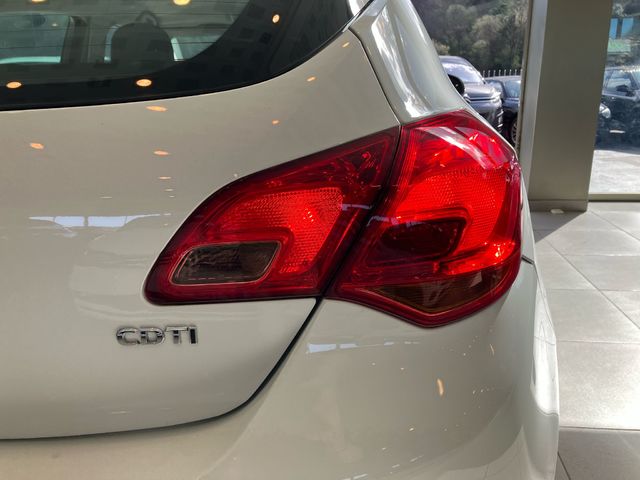 Opel Astra 1.7 CDTI Selective 81 kW (110 CV)