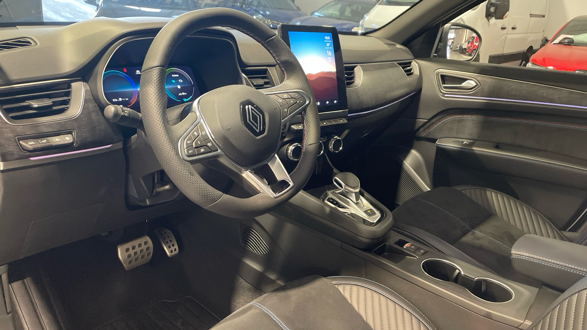 Renault Arkana E-TECH Híbrido 145 - 8