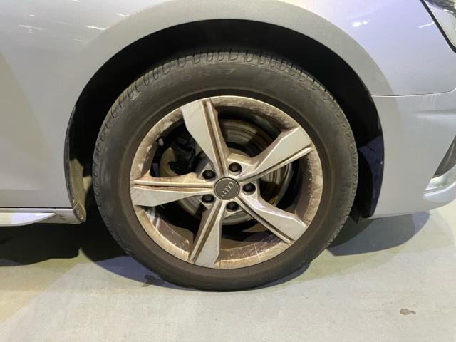 Audi A4 Advanced 30 TDI 100 kW (136 CV) S tronic