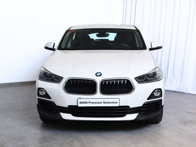 BMW X2 sDrive16d color Blanco. Año 2019. 85KW(116CV). Diésel. En concesionario Pruna Motor de Barcelona