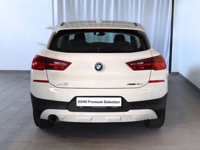 BMW X2 sDrive16d color Blanco. Año 2019. 85KW(116CV). Diésel. En concesionario Pruna Motor de Barcelona