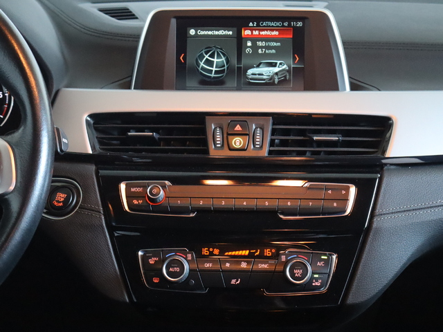 BMW X2 sDrive16d color Blanco. Año 2019. 85KW(116CV). Diésel. En concesionario Pruna Motor de Barcelona