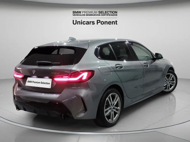 BMW Serie 1 118d color Gris. Año 2024. 110KW(150CV). Diésel. En concesionario Unicars Ponent de Lleida
