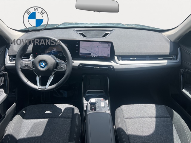 Foto 7 BMW iX1 eDrive20 150 kW (204 CV)