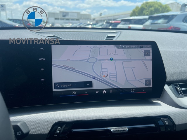 Foto 12 BMW iX1 eDrive20 150 kW (204 CV)