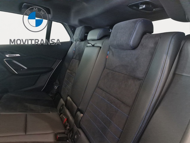 BMW iX2 eDrive20 color Blanco. Año 2025. 150KW(204CV). Eléctrico. En concesionario Movitransa Cars Huelva de Huelva