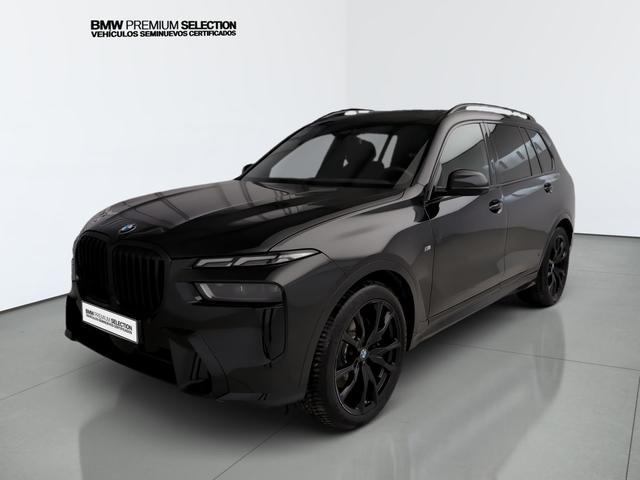 BMW X7 xDrive40i color Negro. Año 2024. 280KW(381CV). Gasolina. En concesionario Automotor Premium Viso - Málaga de Málaga