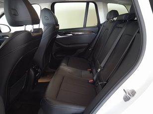 BMW X3 xDrive20d color Blanco. Año 2019. 140KW(190CV). Diésel. En concesionario Albamocion S.L. ALBACETE de Albacete