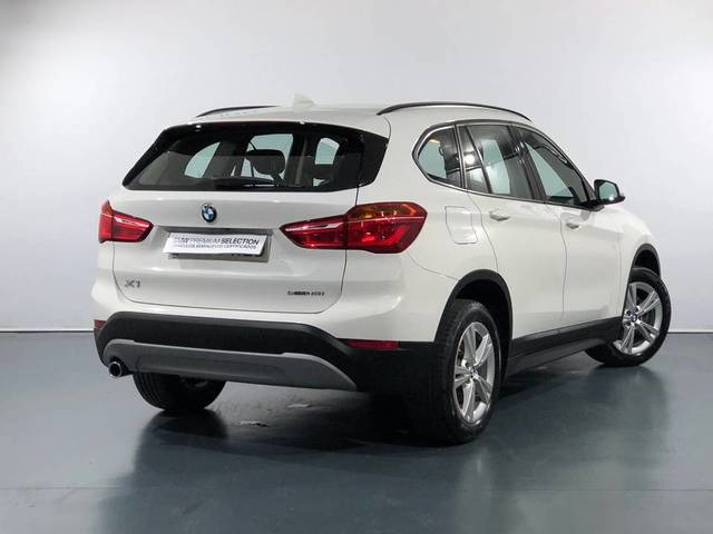 BMW X1 sDrive18i color Blanco. Año 2019. 103KW(140CV). Gasolina. En concesionario Proa Premium Palma de Illes Balears